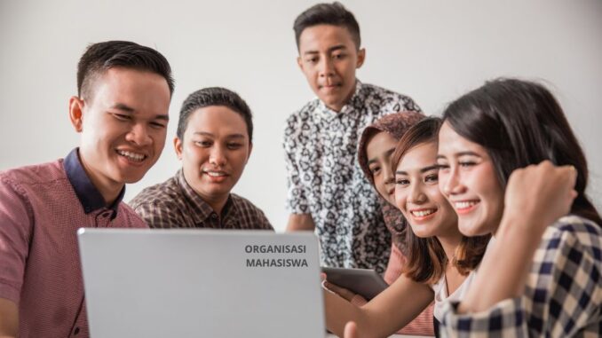 Manfaat Organisasi Mahasiswa