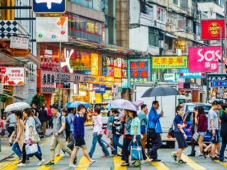 Hong Kong Buka Perbatasan