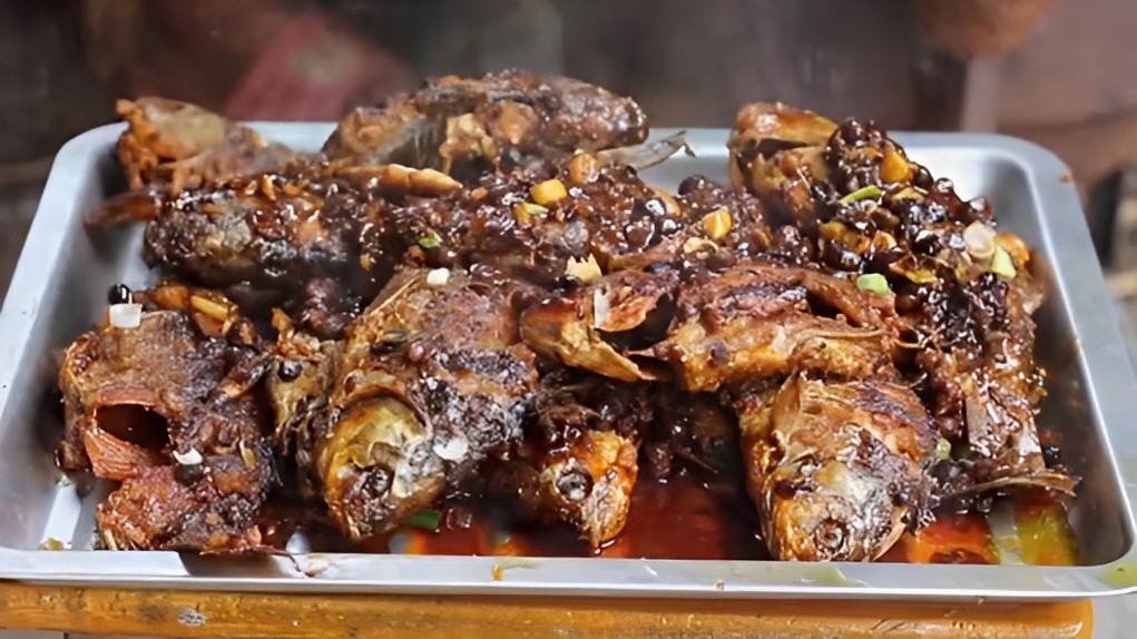 Makanan Wajib Saat Imlek