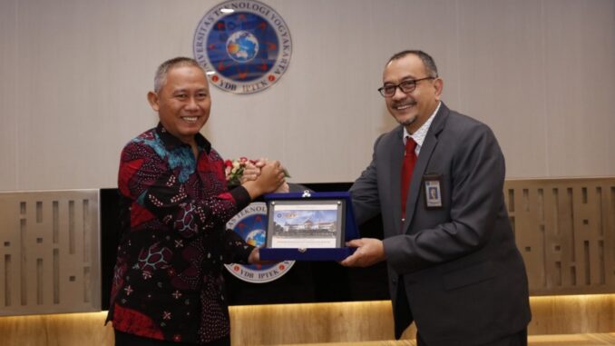 Bank Jateng kerja samma dengan uty