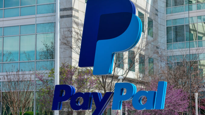 PayPal PHK Karyawan