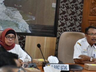 lahan terbuka hijau Pasar Plelen