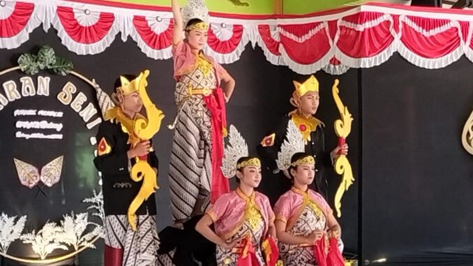 Pelajar SMAN 2 Batang