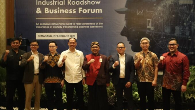 Taj Yasin Perusahaan Besar Dan indusri kecil Berkolaborasi