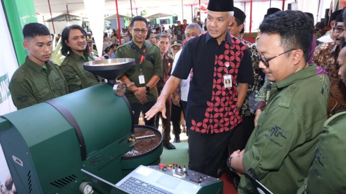 Ganjar Pranowo Mesin NU Roaster