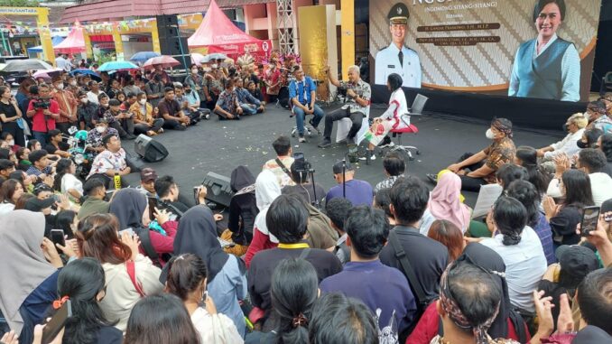 Ganjar Pranowo Skripsi UKSW
