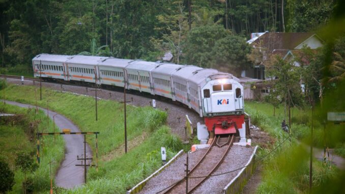 Angkutan tambahan KAI Angkutan tambahan KAI
