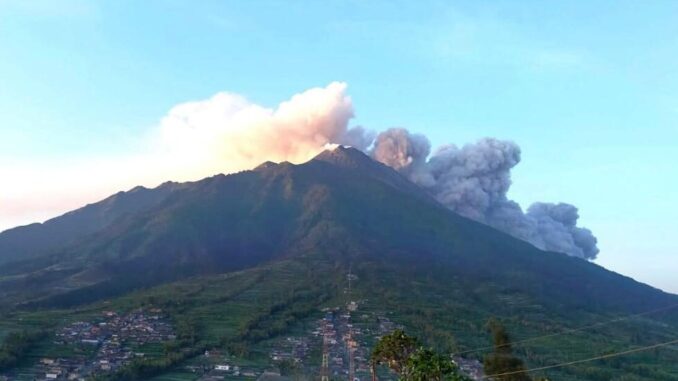 Awan Panas Merapi