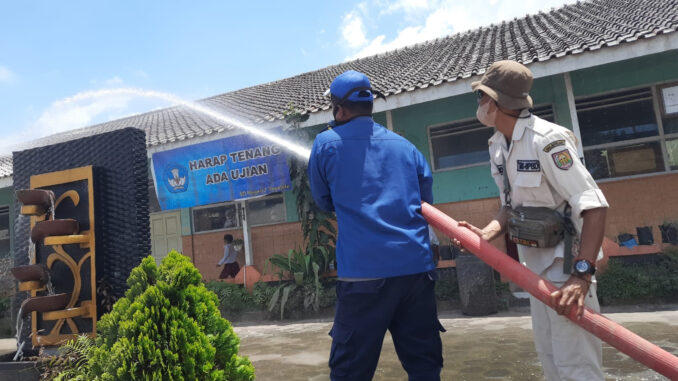 Dampak Abu Erupsi Merapi