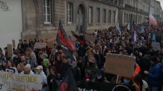 Demo Prancis Demo Prancis