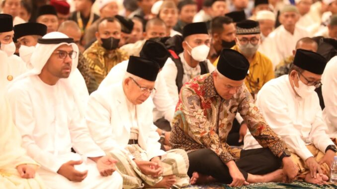 Ganjar Pranowo Salat Subuh Berjemaah Bersama Wakil Presiden Ma’ruf Amin