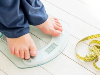 berat badan naik saat Ramadan