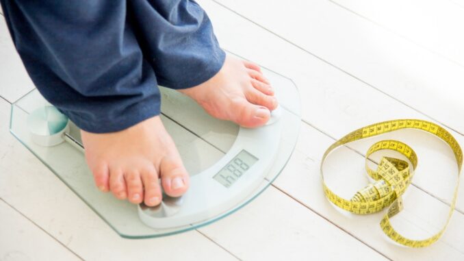 berat badan naik saat Ramadan