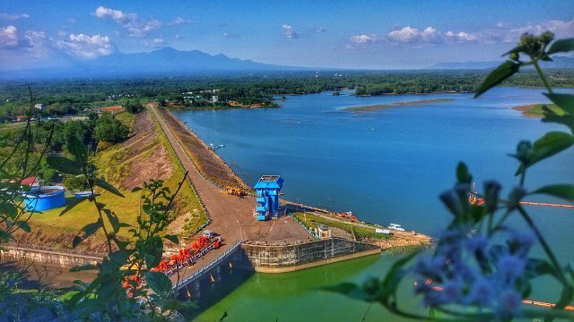 wisata wonogiri waduk gajah mungkur