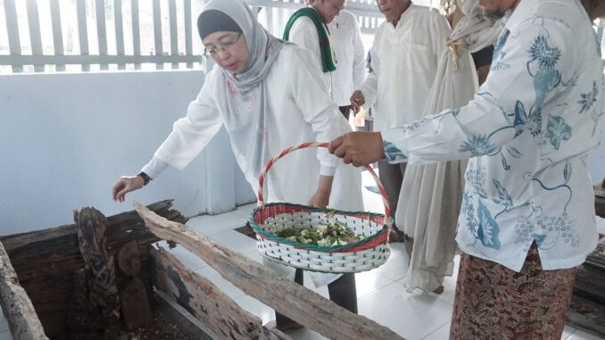 Makam Astana Pasekaran Batang Makam Astana Pasekaran Batang