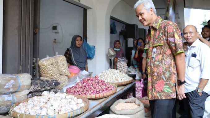 Ganjar Operasi Pasar