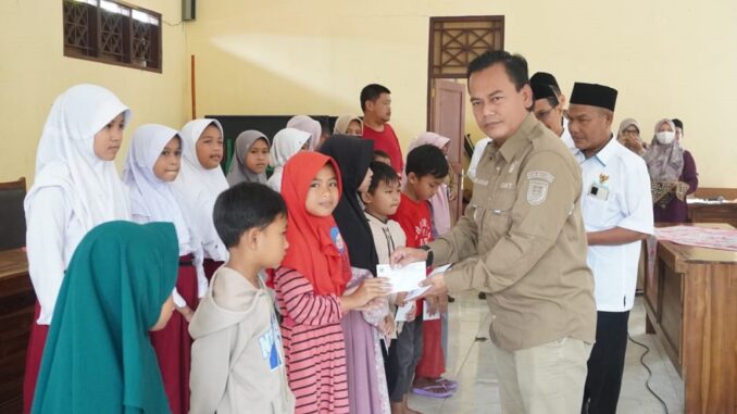 Fakir miskin dan anak yatim piatu batang