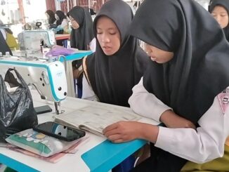 Membaca Alquran