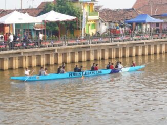 Lomban Perahu Naga