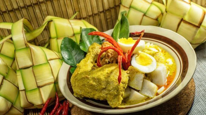 Resep Opor Ayam Lebaran