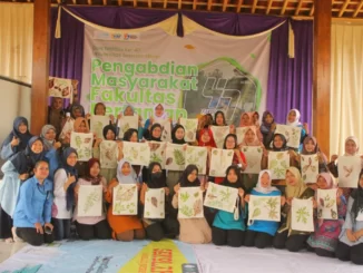 Pelatihan Membuat Pakan Ternak FT UNS