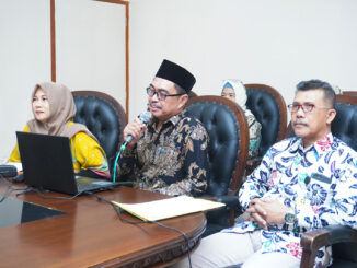 Rapat pleno Majelis Pertimbangan Akreditasi Kearsipan Unsoed ini diselenggarakan secara daring dihadiri oleh Kepala Pusat Akreditasi Kearsipan Arsip Nasional Republik Indonesia (ANRI), Direktur Kearsipan Pusat, Kepala Pusat Pengkajian & Pengembangan Kearsipan, dan Tim Assesor, Selasa (13/4/2023). (foto: unsoed.ac.id)