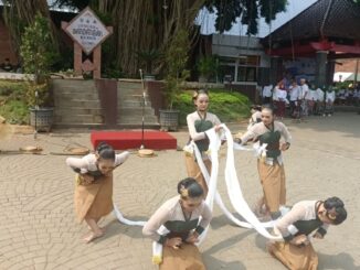 Tari Lajur Caping Kalo