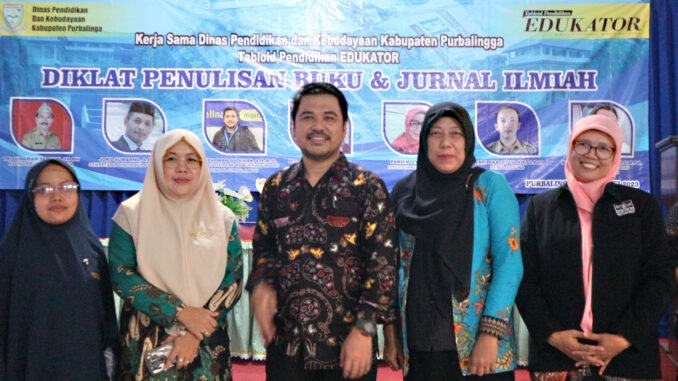 Pembekalan Jurnal Ilmiah Unsoed Pembekalan Jurnal Ilmiah Unsoed