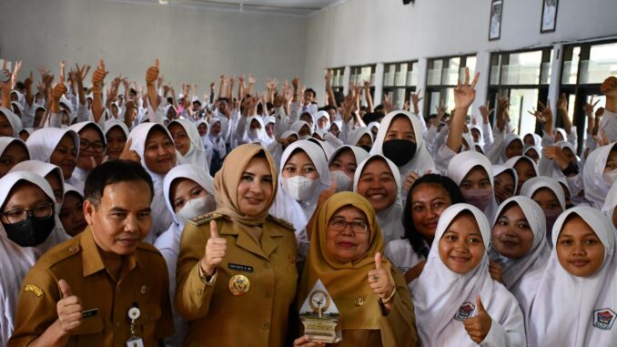 Penghargaan Kemenristek