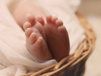 Cuaca Panas Bayi