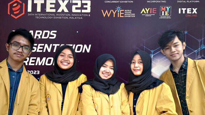 UNSOED Raih Gold WYIE