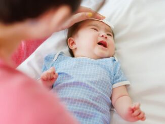 Cara Alami Redakan Batuk Bayi