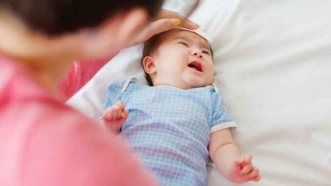 Cara Alami Redakan Batuk Bayi