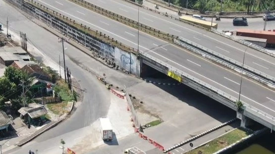 Jembatan Tol Kaligawe