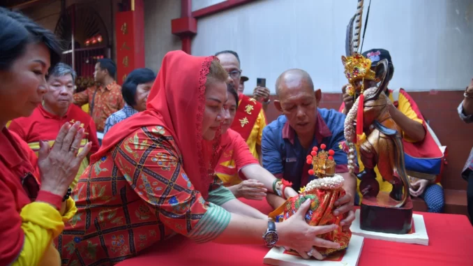 Kirab Budaya di Tay Kak Sie Kirab Budaya di Tay Kak Sie