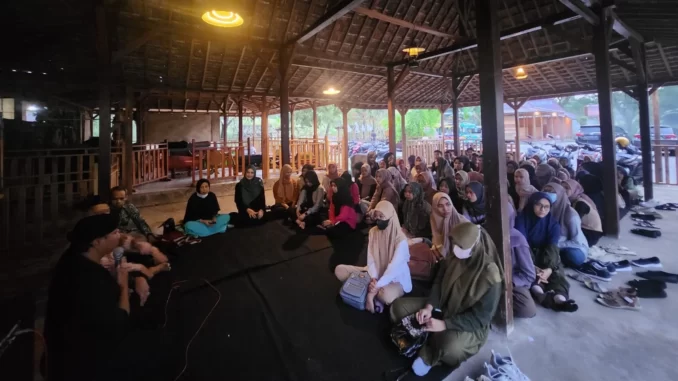studi lapangan kampung jawi (2)