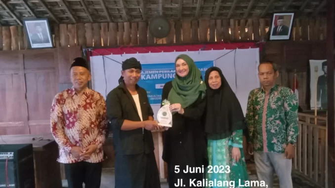 studi lapangan kampung jawi