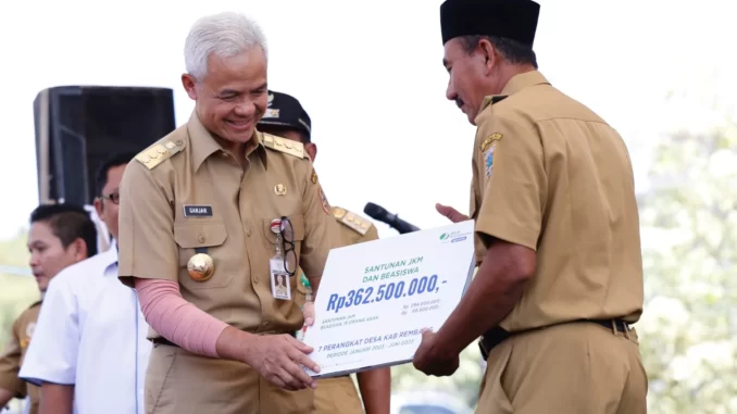 Aparatur Pemdes Rembang