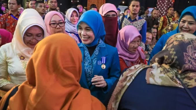 Siti Atikoh Ganjar Pranowo