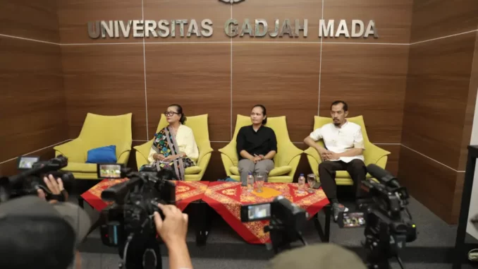 Bakteri Antraks Pakar kesehatan hewan UGM gelar jumpa pers, tegaskan bahaya menyembelih ternak sakit, di UGM, Jumat (7/7/2023). (Foto: ugm.ac.id)