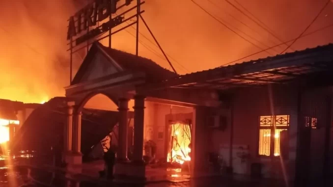 Kantor BPN Brebes Terbakar