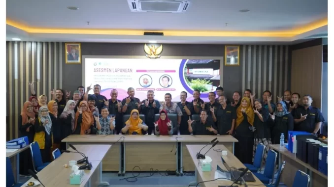 LAM INFOKOM FSM UNDIP