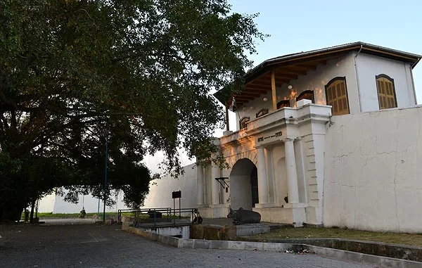 Penyegelan Benteng Vastenburg
