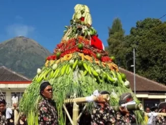 Umbul Jumprit Grebeg Suro
