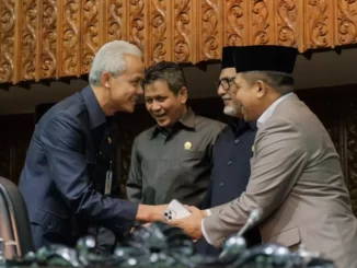 Ganjar DPRD Jateng