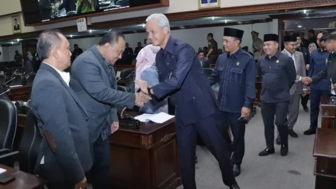 Gubernur Masa Jabatan 2018 - 2023 Gubernur Masa Jabatan 2018 - 2023