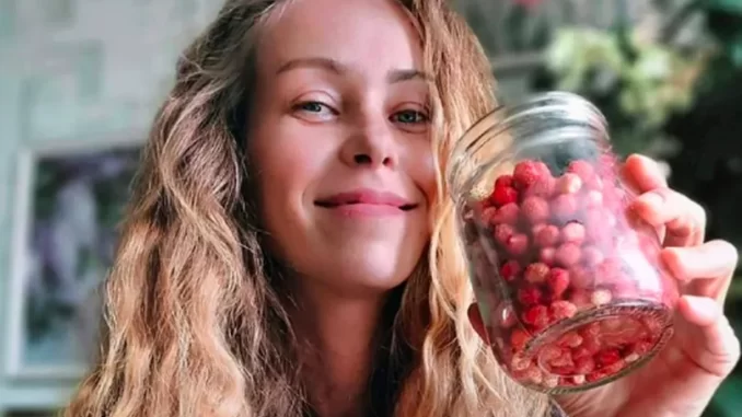 Influencer Vegan Zhanna Samsonova