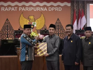 DPRD Kabupaten Kendal menggelar Rapat Paripurna Pendatang Nota Kesepakatan Kebijakan Umum Anggaran serta Prioritas dan Plafon Anggaran Sementara