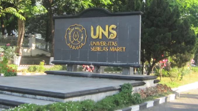 Pengunduran Diri PKKMB UNS