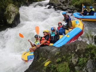 Rafting Sungai Comal Pemalang